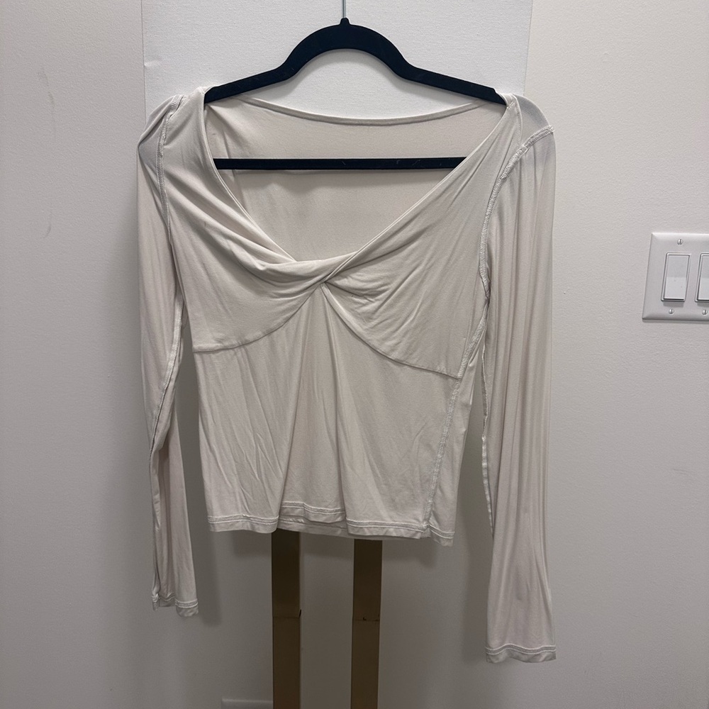 Lululemon Cream Long Sleeve Twist Front Top